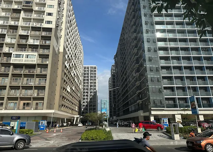 Apartment In Moa Manila